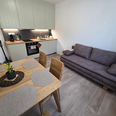 Mlýn 208 Apartman *